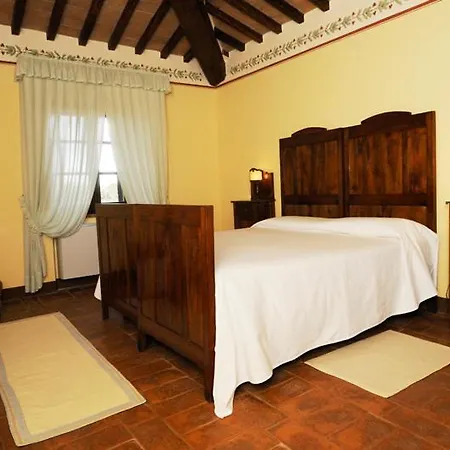 Bettolle Sleeps 24 Pool Wifi Sinalunga
